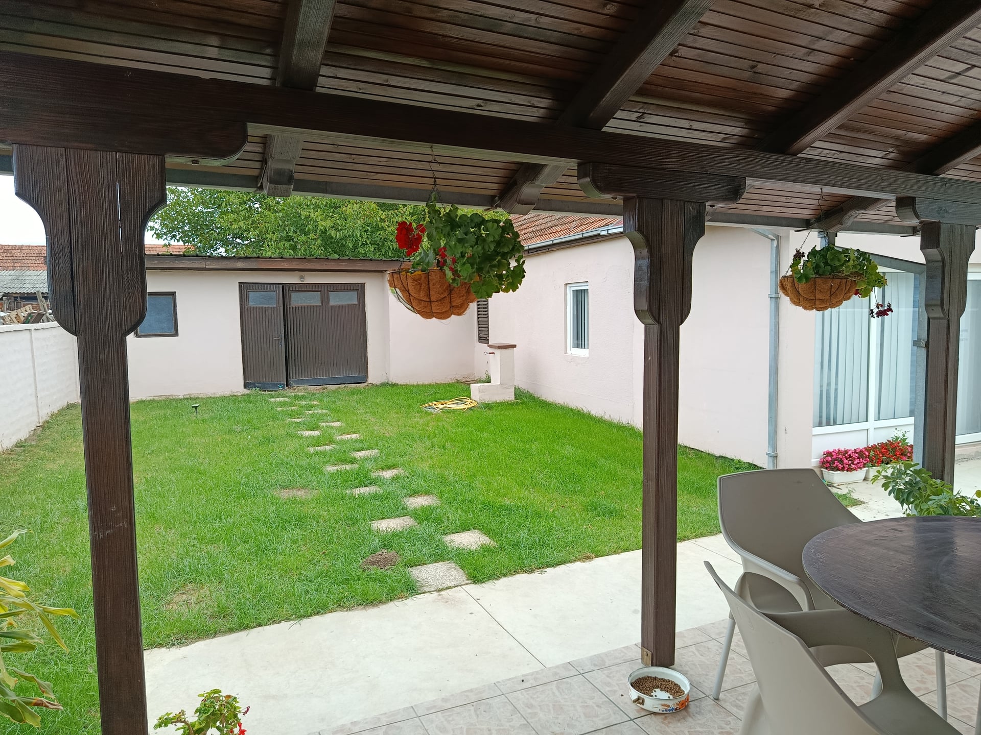 hero image of a building